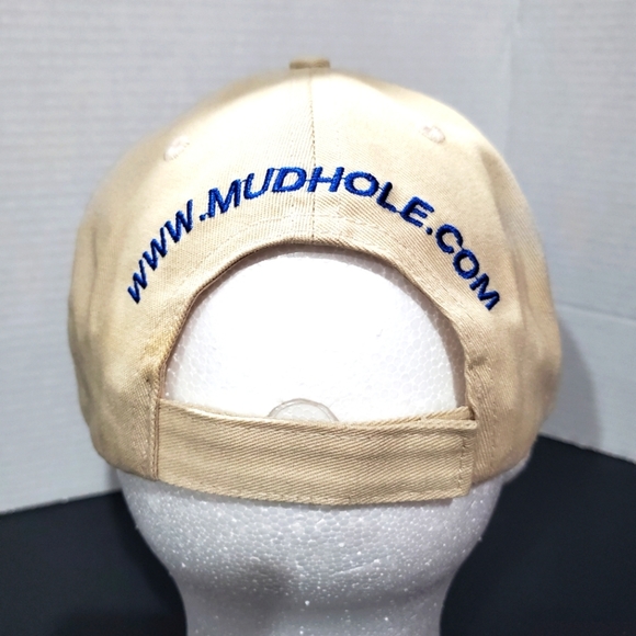 Embroidered Hook and Loop Back Fishing Outdoor Trucker Hat Cap MUD HOLE NEW Cond - Picture 3 of 8